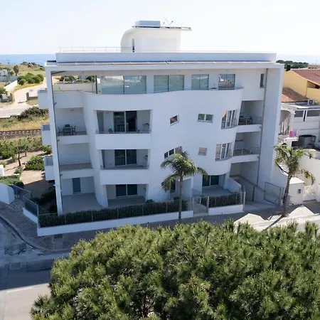 La Casa Di Gianluca Apartment Golfo Aranci Exterior photo